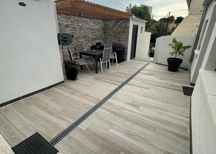 Maison 5 Couchages Bien Situee